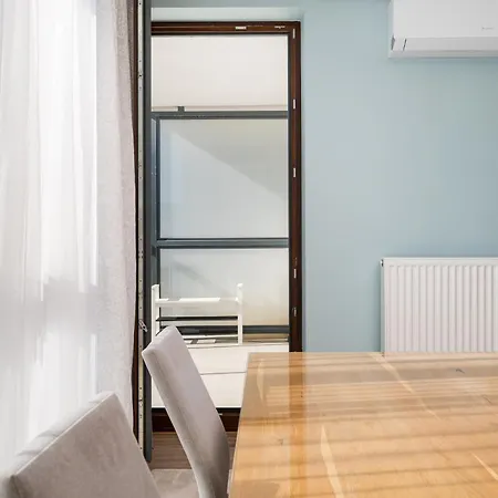 Business Mokotow Park 18 By Bookinghost * 华沙