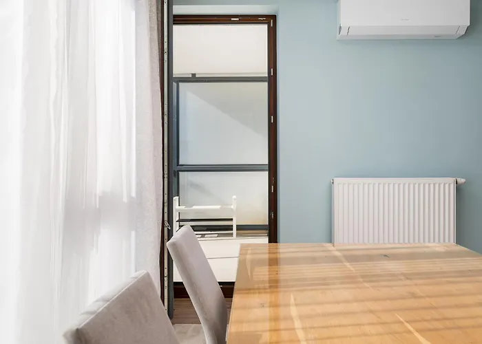 Business Mokotow Park 18 By Bookinghost * 바르샤바