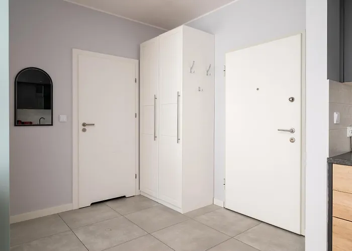 Business Mokotow Park 18 By Bookinghost *