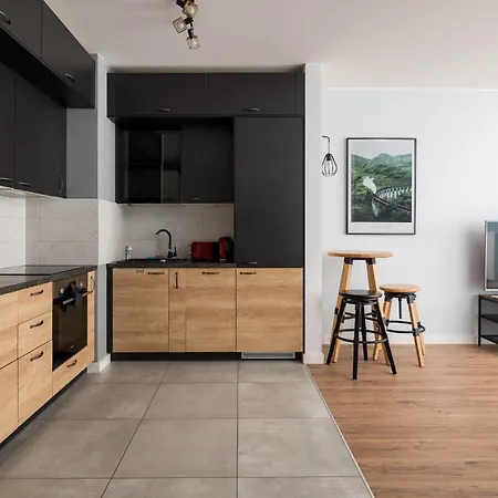 Business Mokotow Park 18 By Bookinghost Варшава