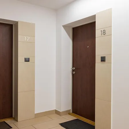 Апартаменты Business Mokotow Park 18 By Bookinghost